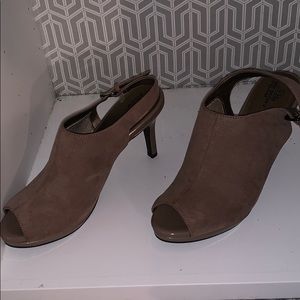 Neutral Brown Heels